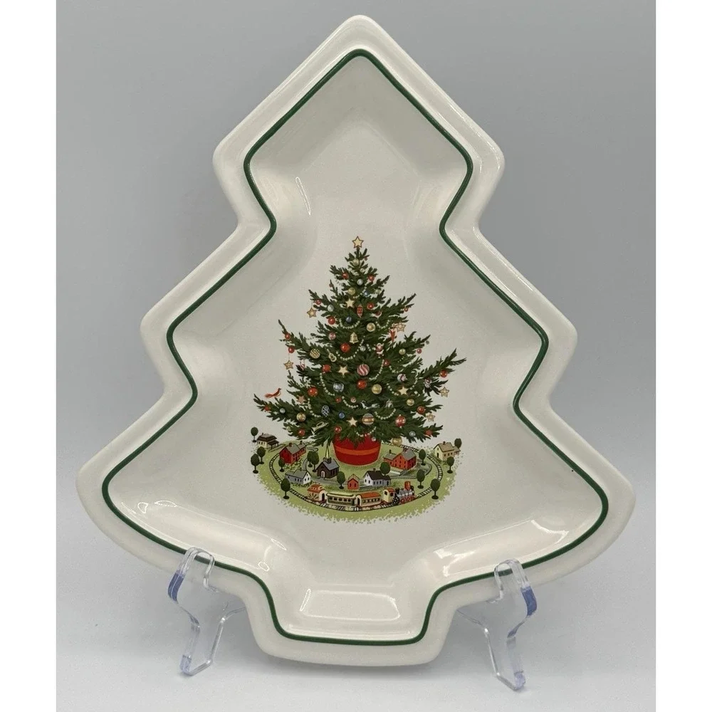 Pfaltzgraff Christmas Heritage Tree Shaped Cookie Plate Ceramic Vintage NOS USA